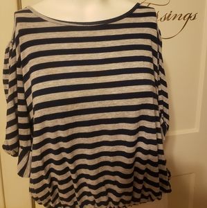 Cake+Roses Scoop Neck Top